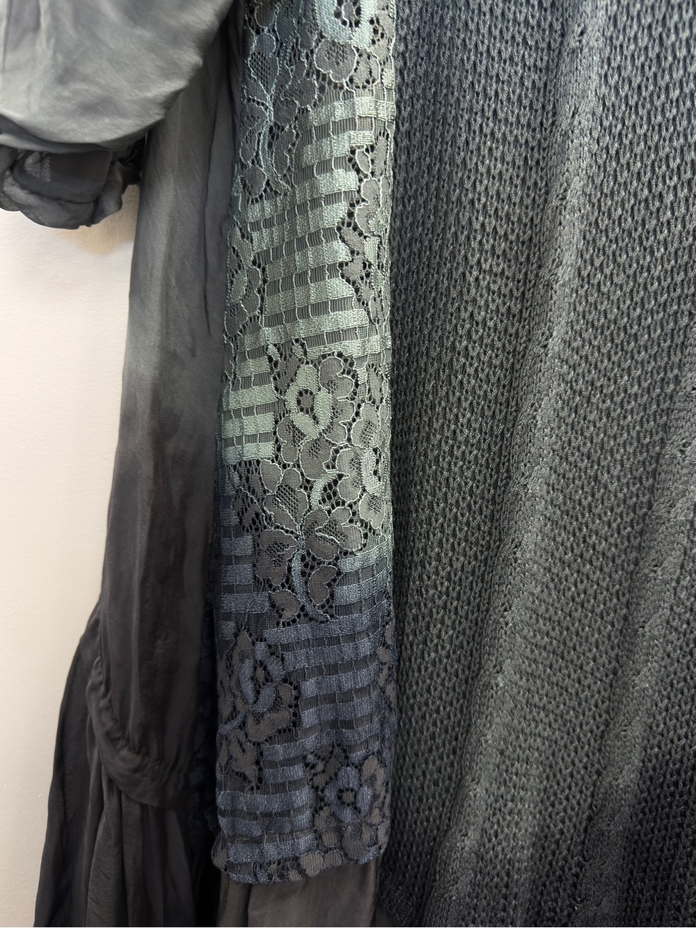Made in Italy Black Boho Dress Silk‎ Blend Lace Panel Tiered Midi Dress - Picture 4 of 7